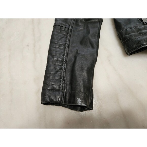 Women's Universal Thread Classic Moto Faux Leather Jacket Black Size S - Picture 11 of 13